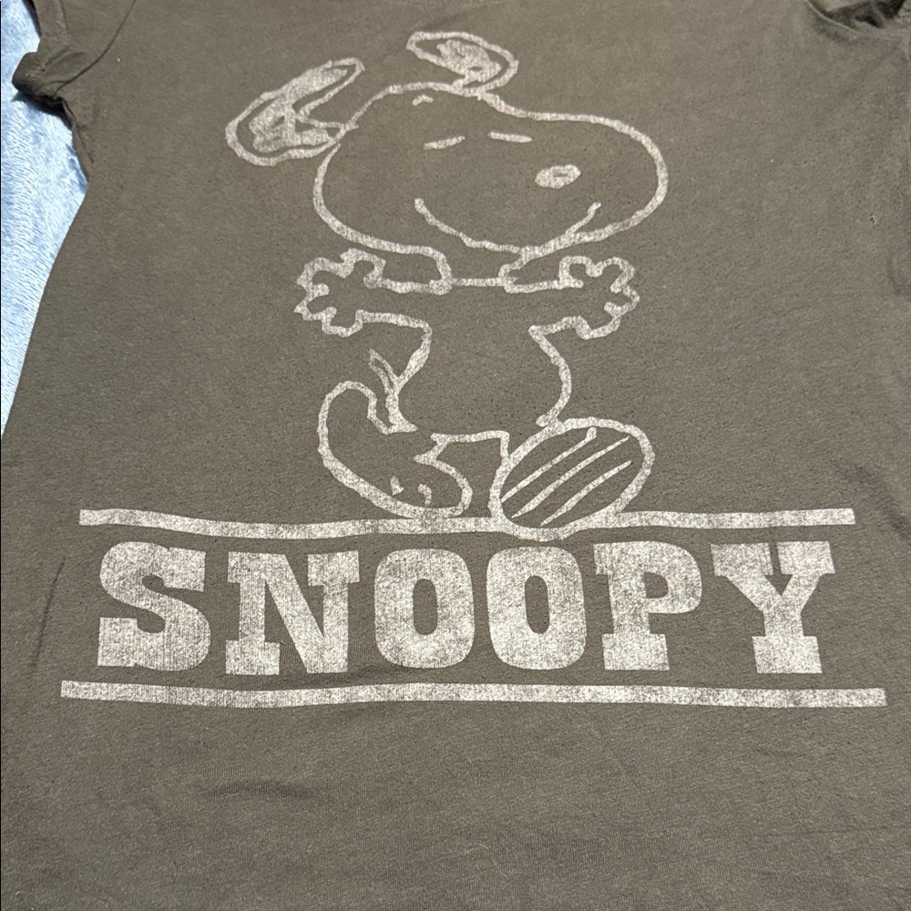 Peanuts Snoopy Graphic Tee - Charcoal Gray